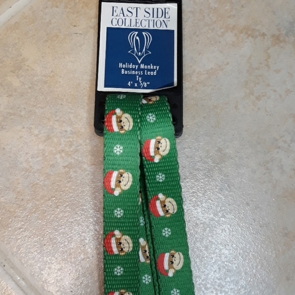 HP🐶 East Side Collection Holiday Monkey Business Lead - Picture 2 of 5